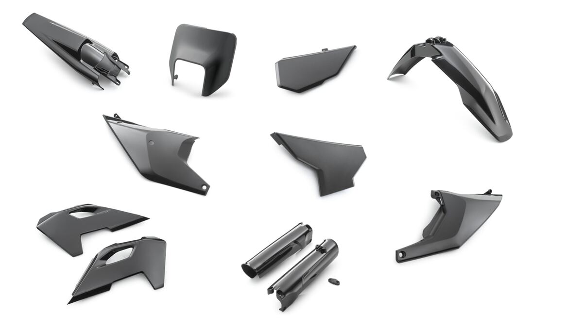 Slika HUSQVARNA PLASTIČNI SET ORIGINAL CRNA
