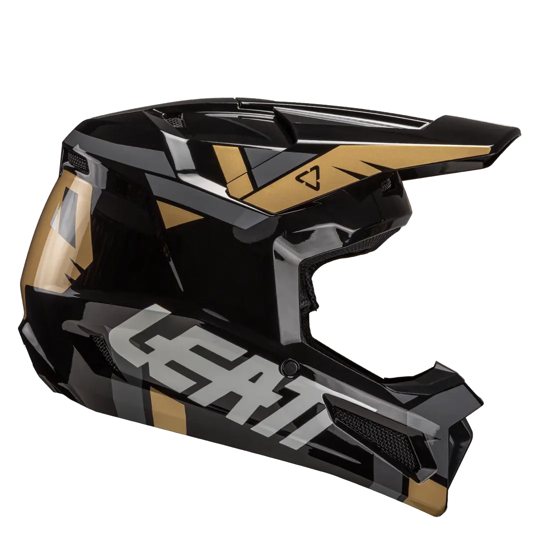 leatt_moto_helmet_2.5