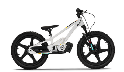 HUSQVARNA ELEKTRIČNI POGANJALEC EE 1.20