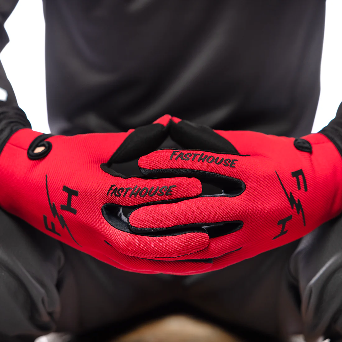 fasthouse-carbon-eternal-rokavice-rdece