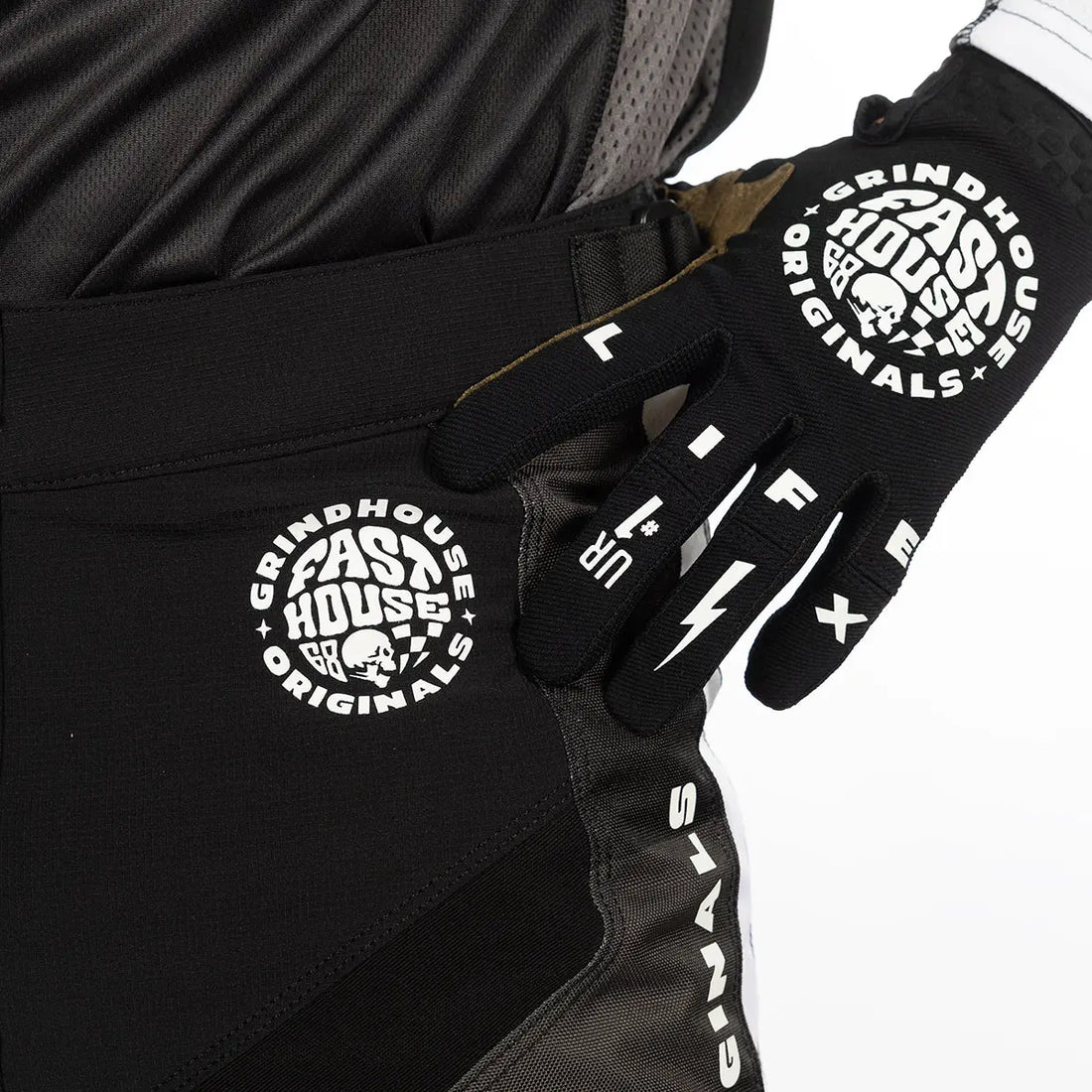 Slika FASTHOUSE SPEED STYLE ATOMIC ROKAVICE – ČRNE
